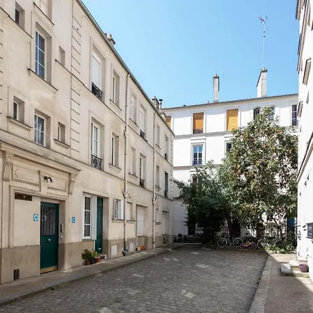 Apartamento Bright Studio With Mezzanine *