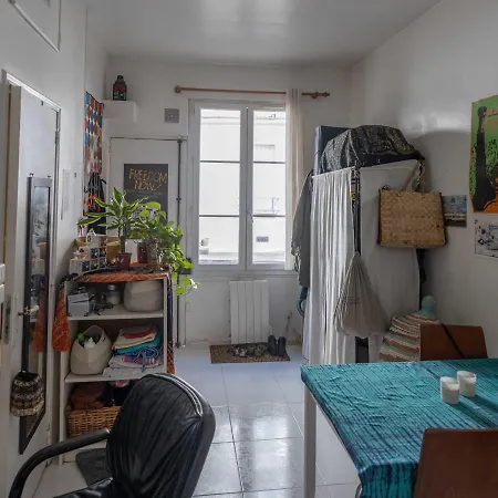 Bright Studio With Mezzanine * París